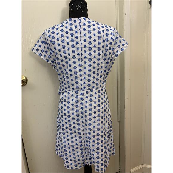 Mi Ami Francesca’s Wrap Dress Embroidered Womens L Blue White - Picture 4 of 6